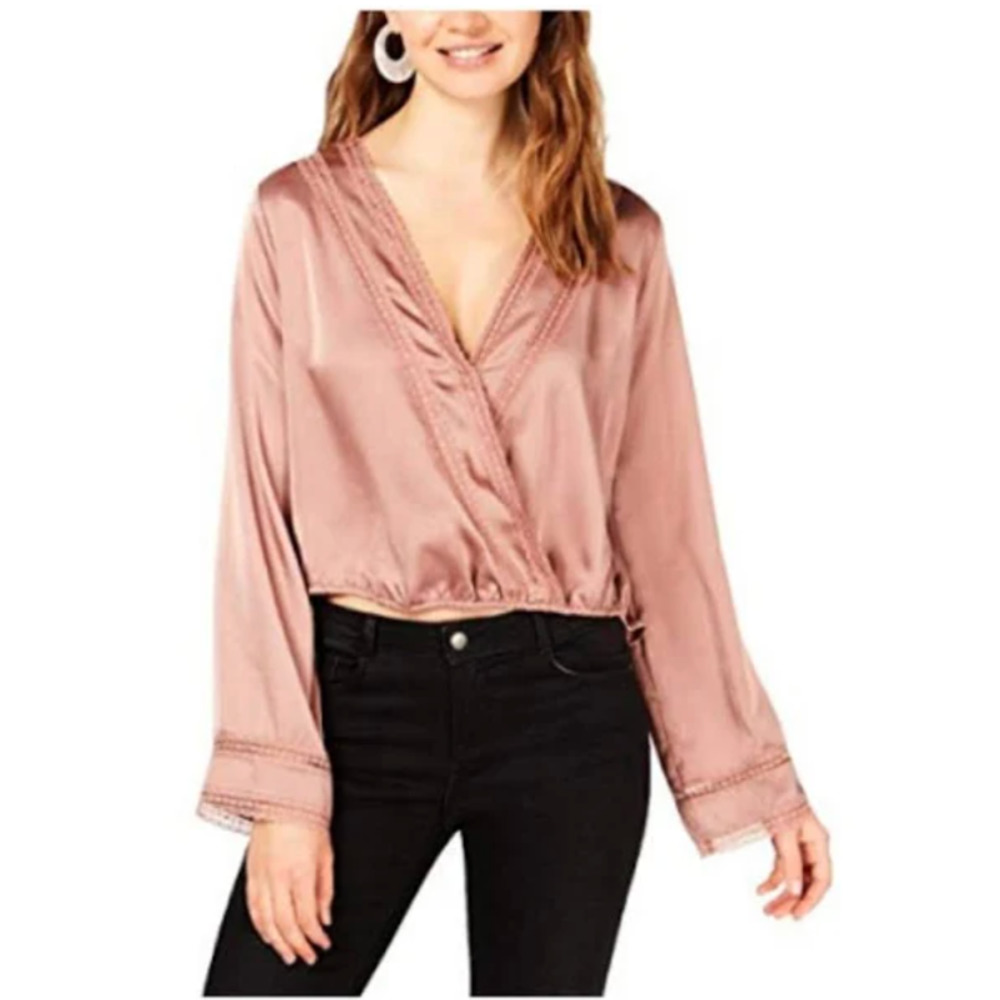 GYPSIES & MOONDUST Medium NWT Cropped Satin V-Neck Blouse, Tan